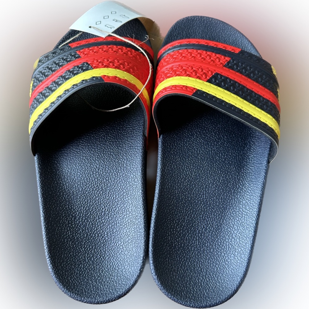 Adidas Adilette Slides men’s size 5